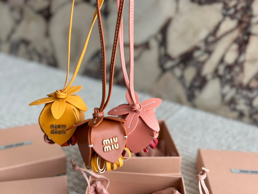 MIU Madras Flower Multicolor Leather - Bag - Image 9