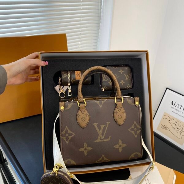 LV Onthego - Bag