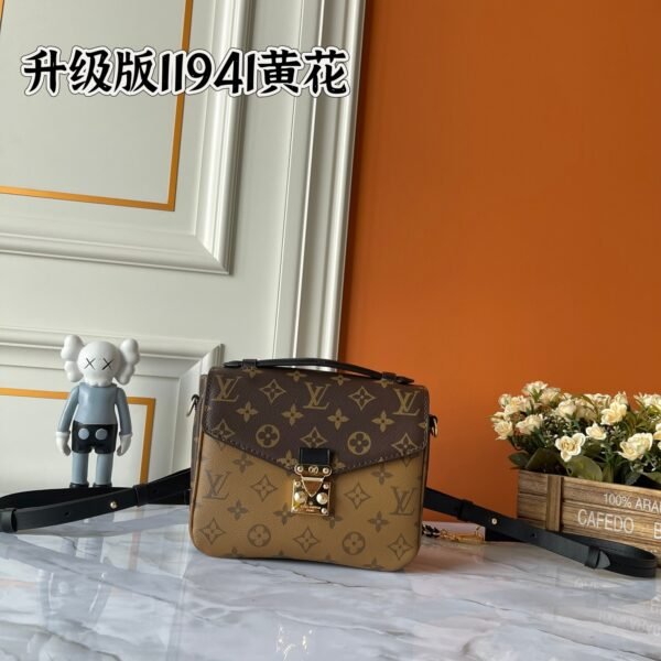 LV Pochette Métis Monogram Reverse - Bag