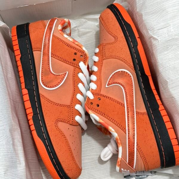 NK Dunk Low SB Orange Lobster Orange - Sneakers