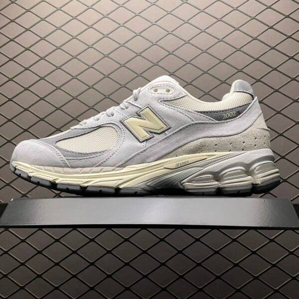 NB 2002R - Sneakers
