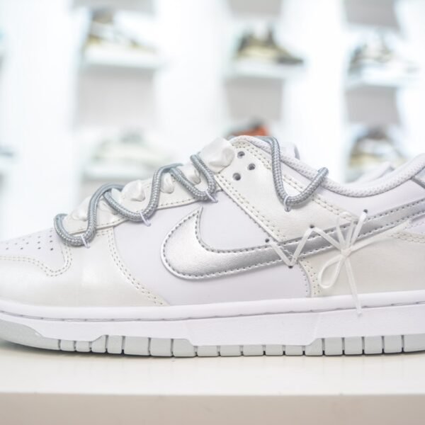 NK Dunk Low OW - Sneakers