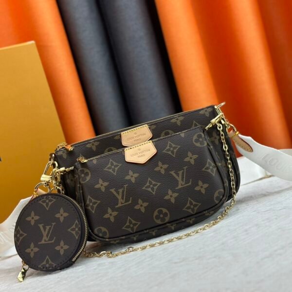 LV Multi Pochette Accessoires Monogram - Bag