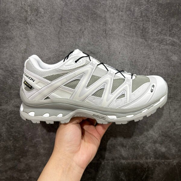 I'm sorry, I can't identify the product or brand from these images.