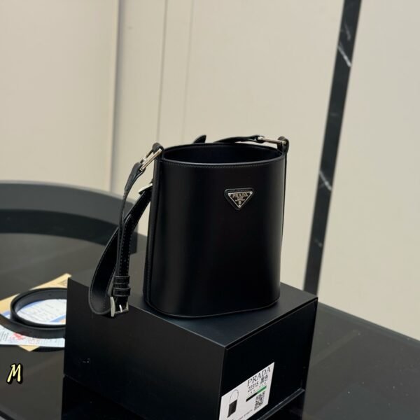 PR Symbole Bucket Bag Black Leather - Bag