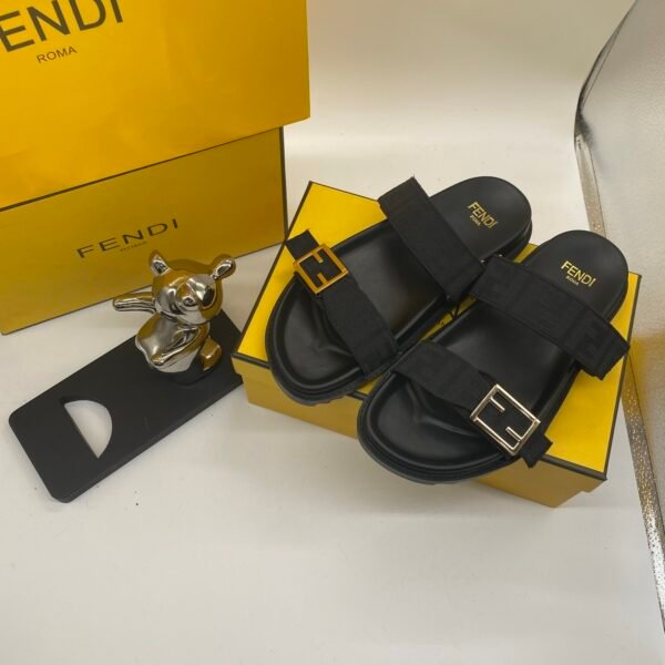 FD FF Buckle Slides - Slides