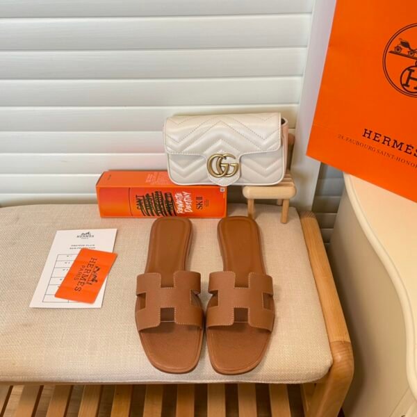 HM Oran Sandals Gold Leather - Sandals