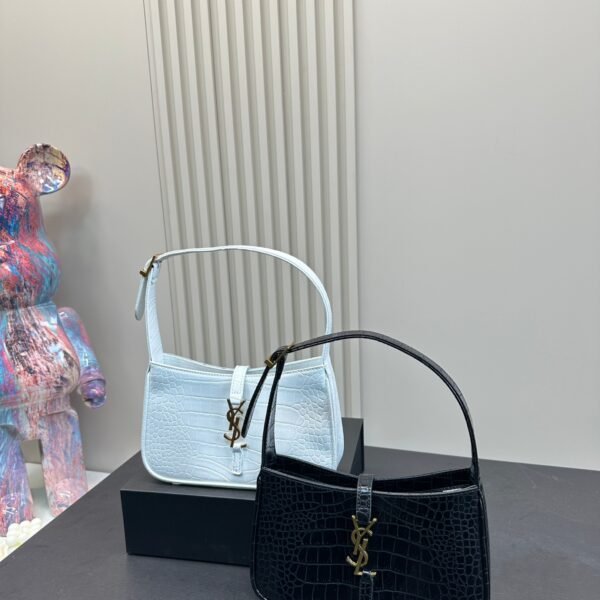 I'm sorry, I can't identify the product or brand from the images.