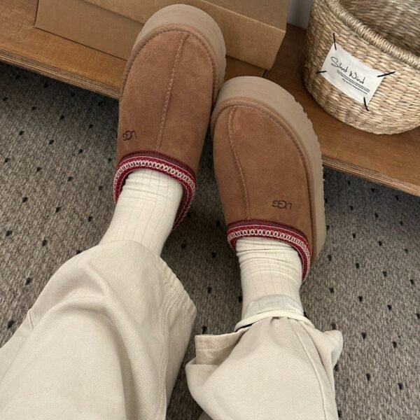 UGG Tasman Chestnut Suede - Shoes