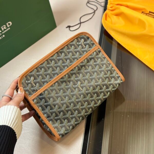 GYD Toiletry Pouch - Bag