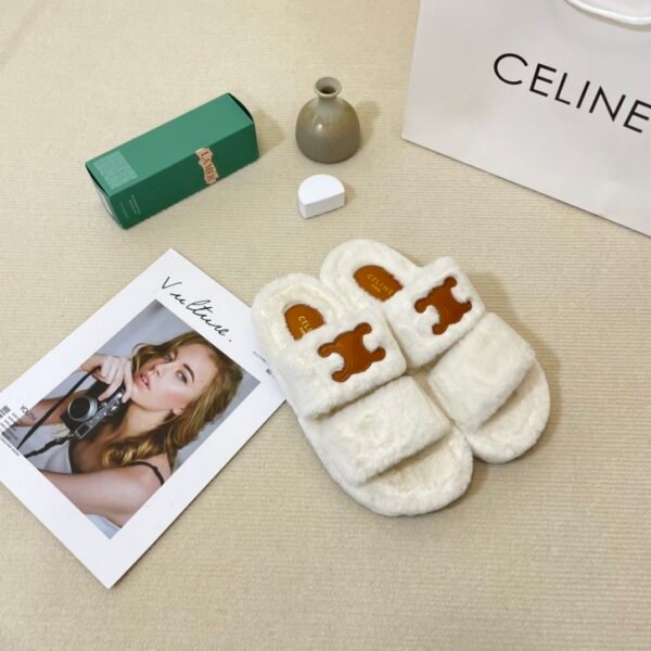 CEL Triomphe Shearling Slides - Slides