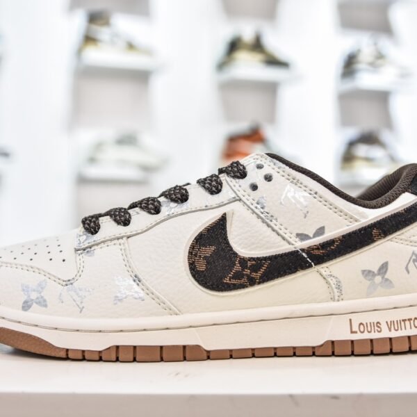 LV Air Force 1 Low by Virgil Abloh - Sneakers