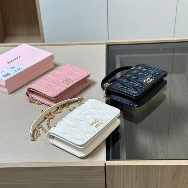MIU Wander Matelassé Pink Leather - Bag