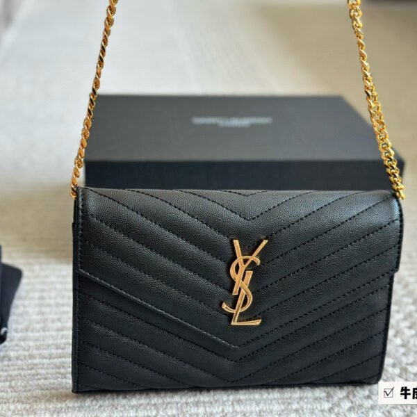YSL Envelope Wallet on Chain - Bag