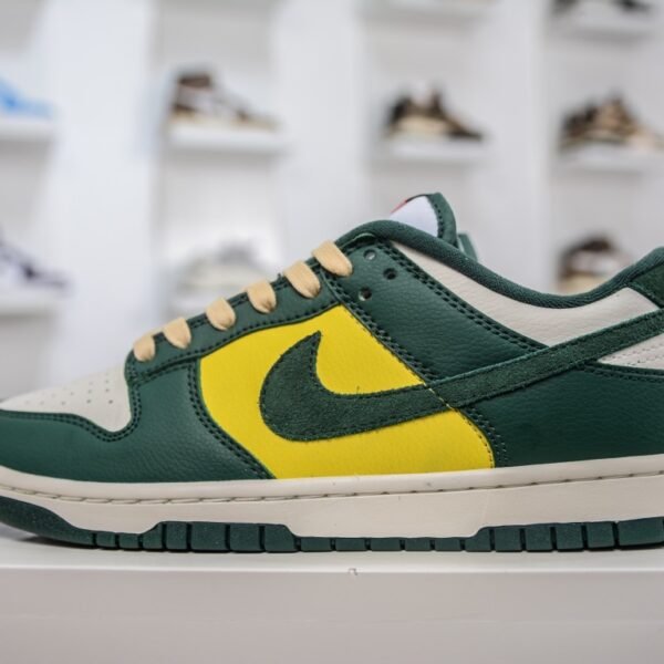 NK Dunk Low SE - Sneakers