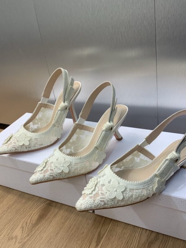 CD J'ACD Slingback Pumps – Talons – Blanc