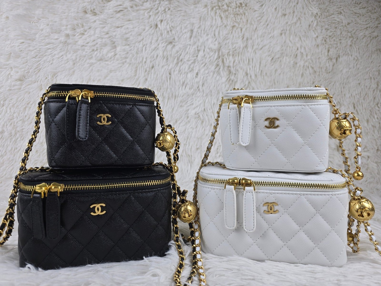 CC Vanity with Chain Black/White Caviar - Bag