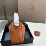 YSL Le 5 à 7 Hobo – Bag