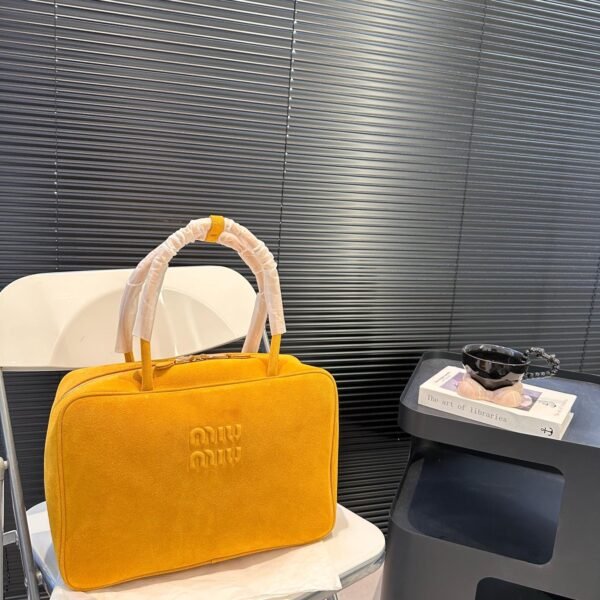 MIU Matelassé Nappa Leather Bag Yellow Suede - Bag