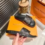 LV Waterfront – Slides