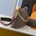 LV Loop Hobo – Tasche – Gold