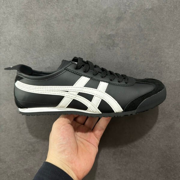 I can't identify the brand from the images provided.