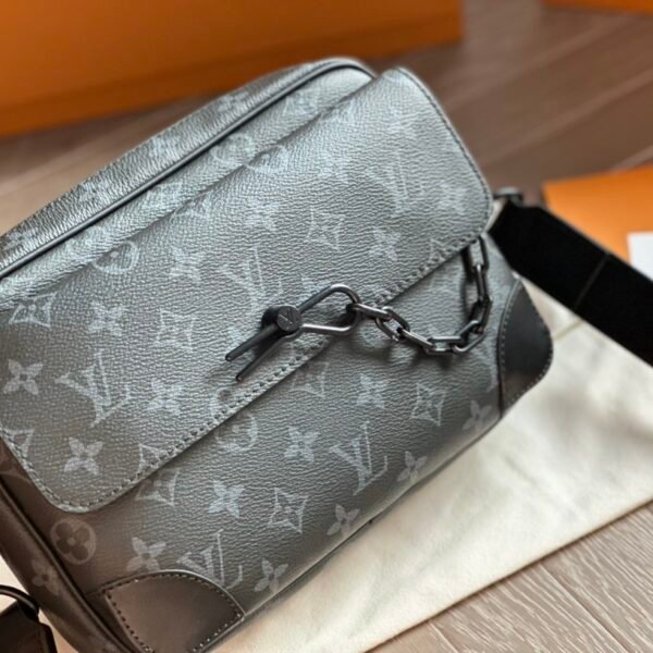 LV S Lock Messenger - Bag