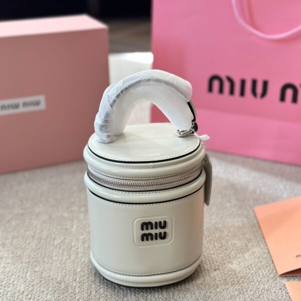 MIU Bucket Bag White Leather - Bag