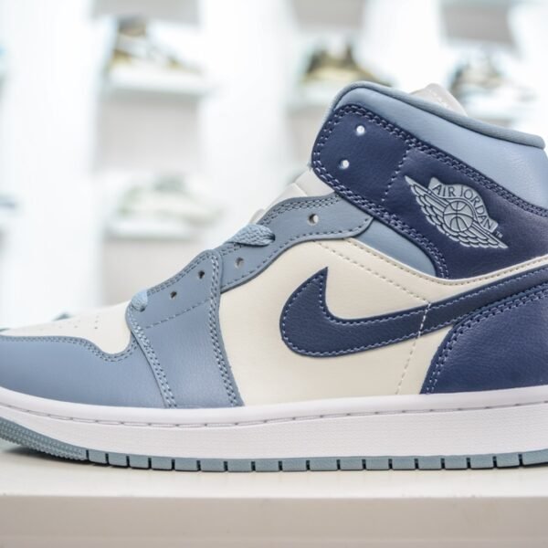NK Air Jordan 1 Mid - Sneakers