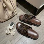 FD FF Logo Slides – Slide – Marrone