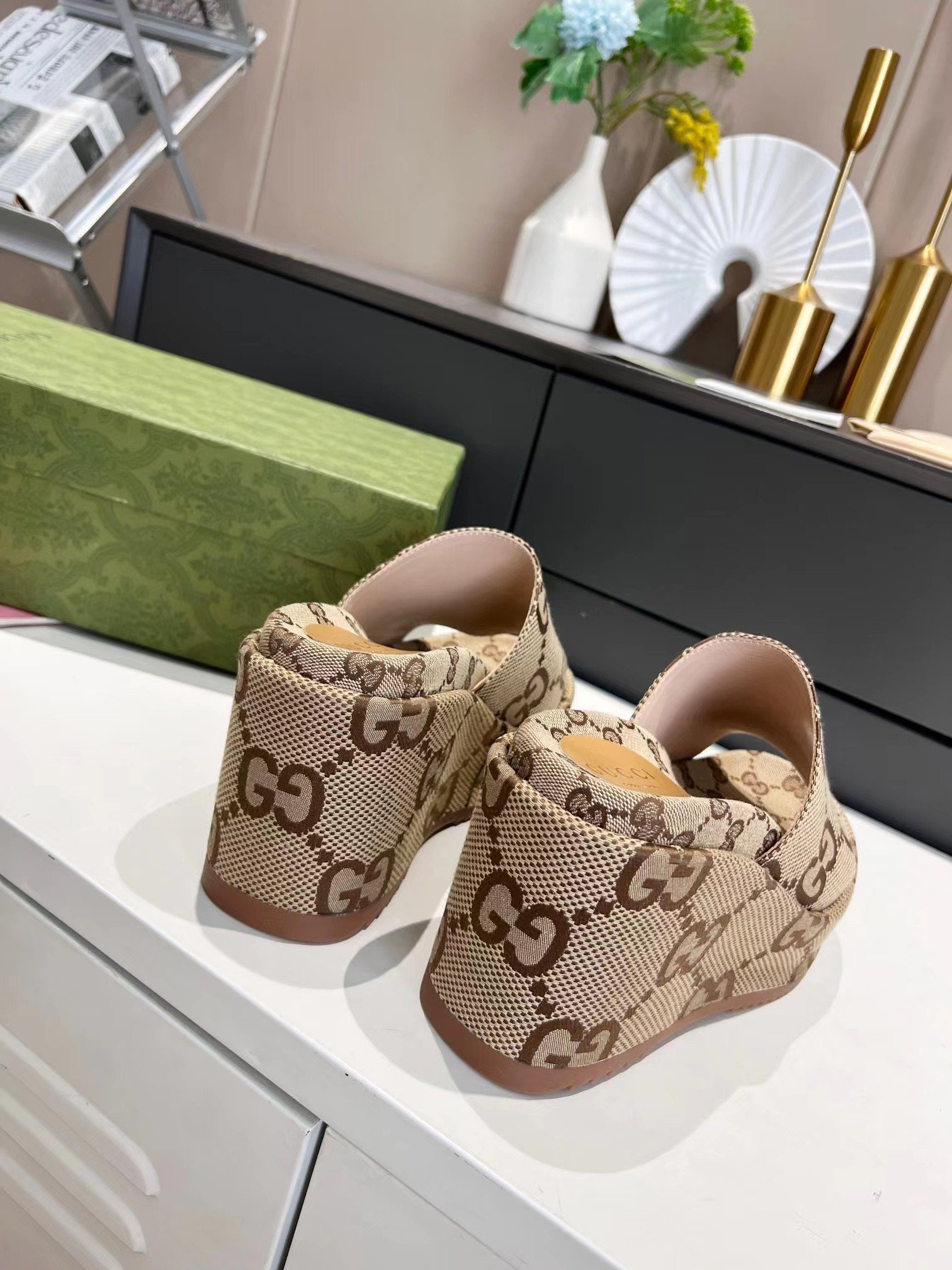 GG GG Platform Slide Sandals Beige GG Canvas - Sandals - Image 4
