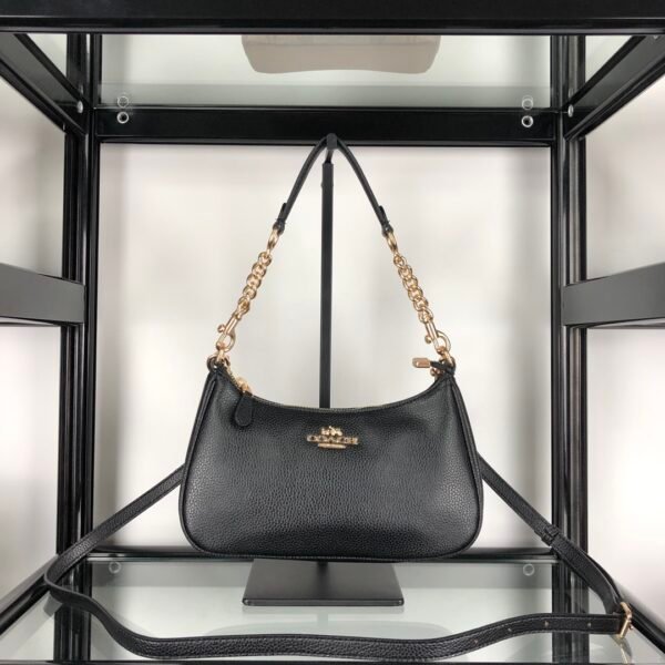 I'm unable to identify the brand or model of this product.