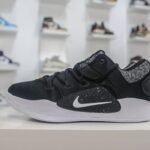 NK Hyperdunk X Low – Sneaker – Cuoio