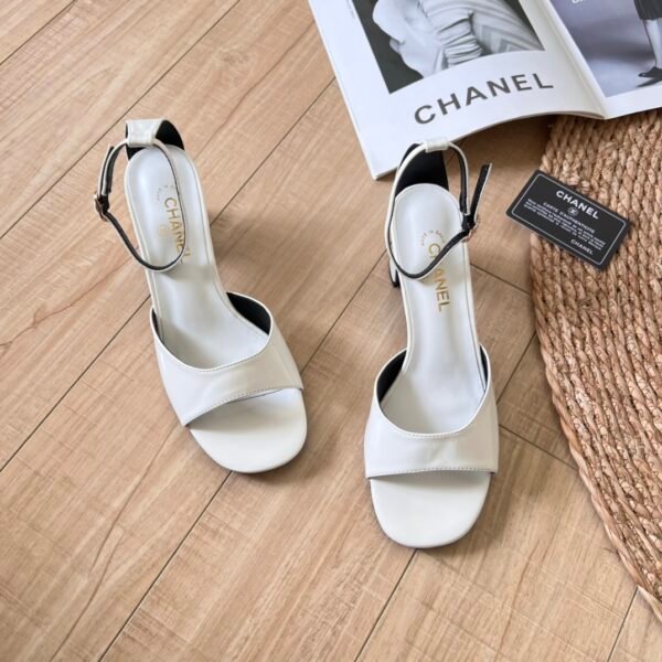 CC Two-Tone Ankle Strap Sandals White/Black Leather - Heels