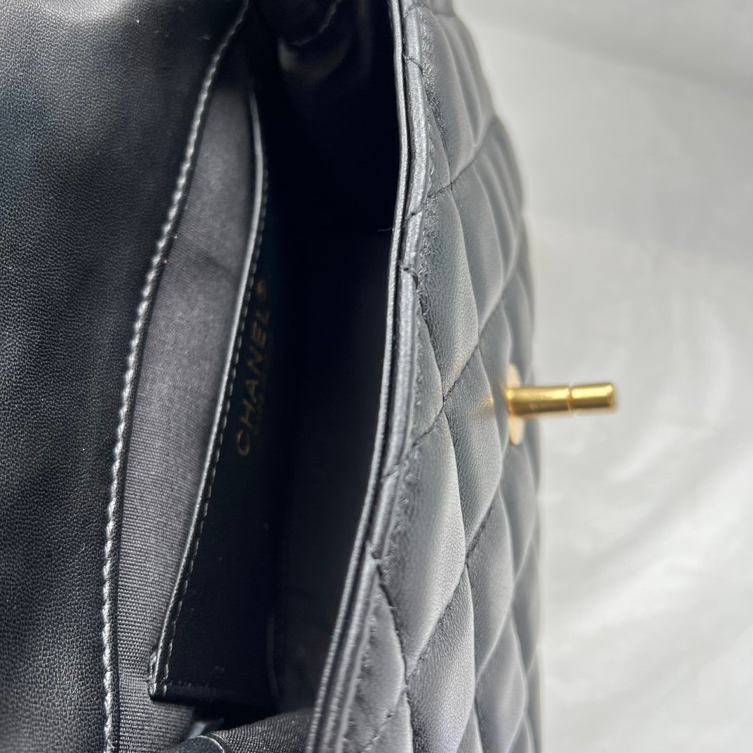 CC Pearl Crush Flap Small Black Leather - Bag - Image 8
