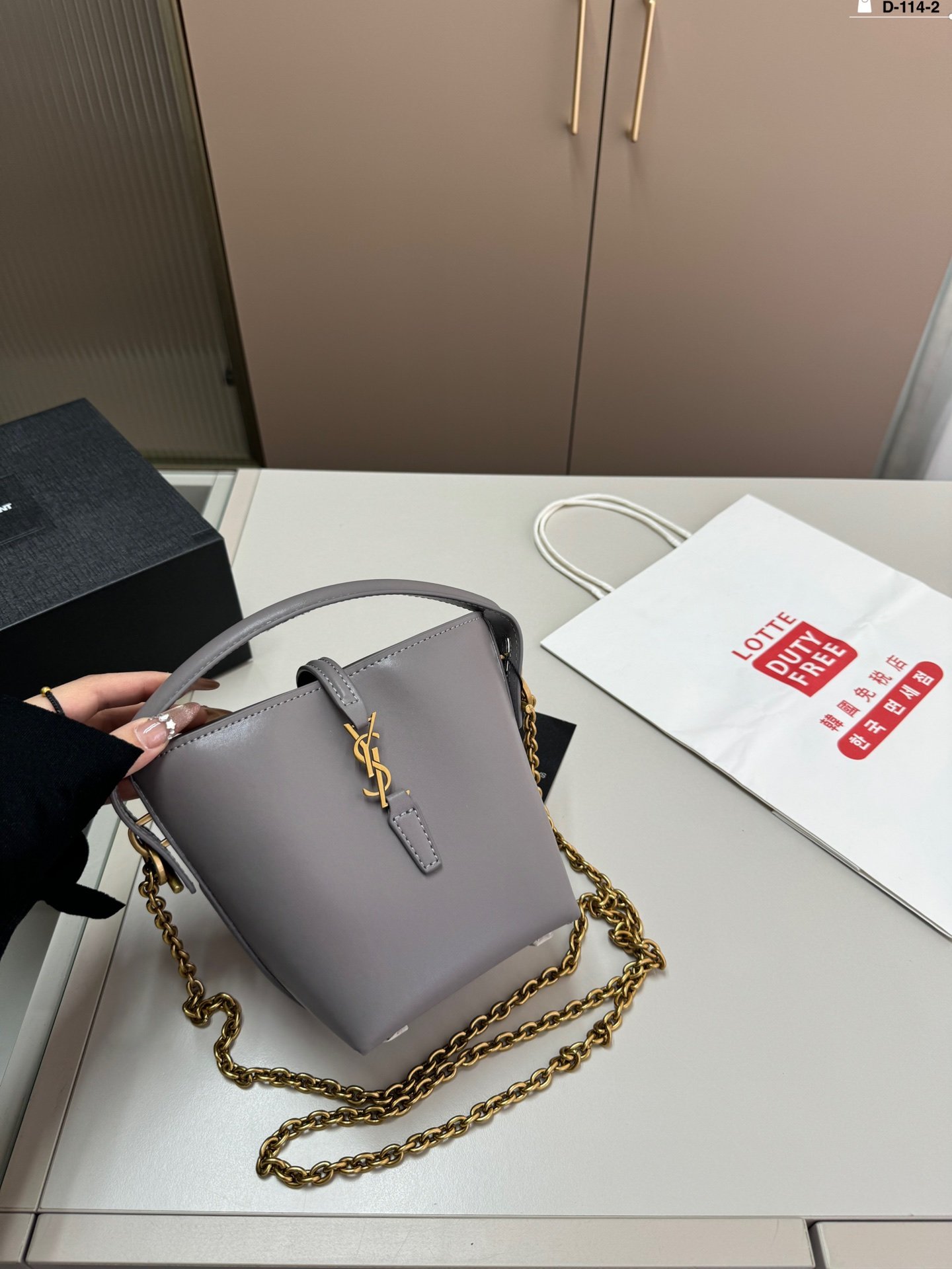 YSL Le Carré Bucket Leather - Bag - Image 4