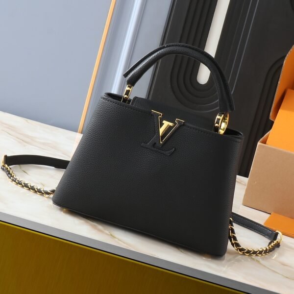 LV Capucines BB - Bag