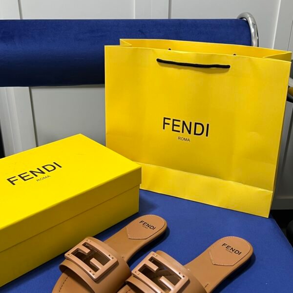 FD FF Buckle Slides - Slides