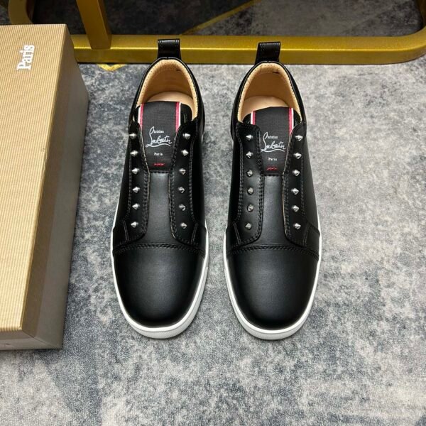 CL Louis Junior Spikes Black Leather - Sneakers