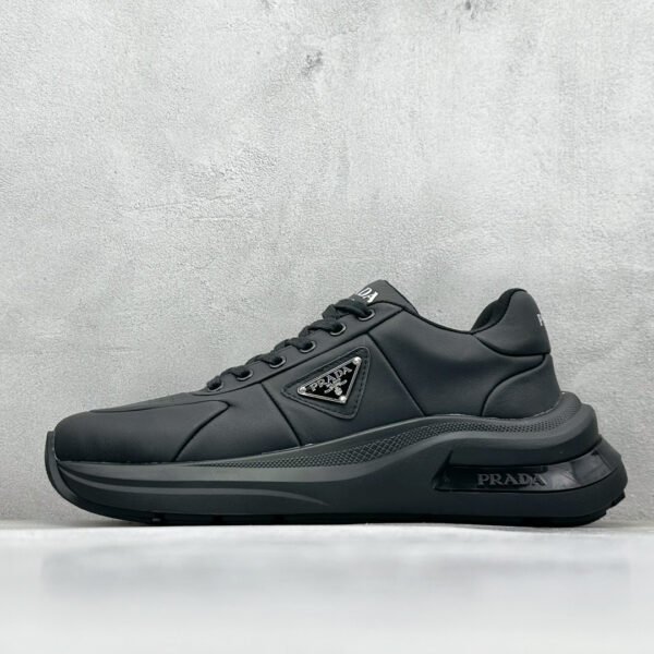 PR Cloudbust Thunder Black Leather - Sneakers