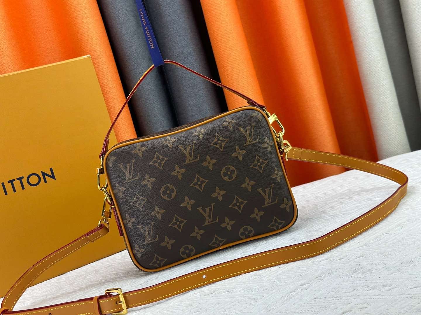 LV New Wave Camera Bag Monogram - Bag - Image 4