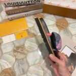 LV Pool Pillow Comfort – Slides