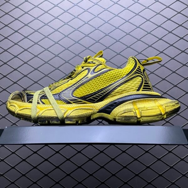 BAL Track 2 37 Yellow - Sneakers