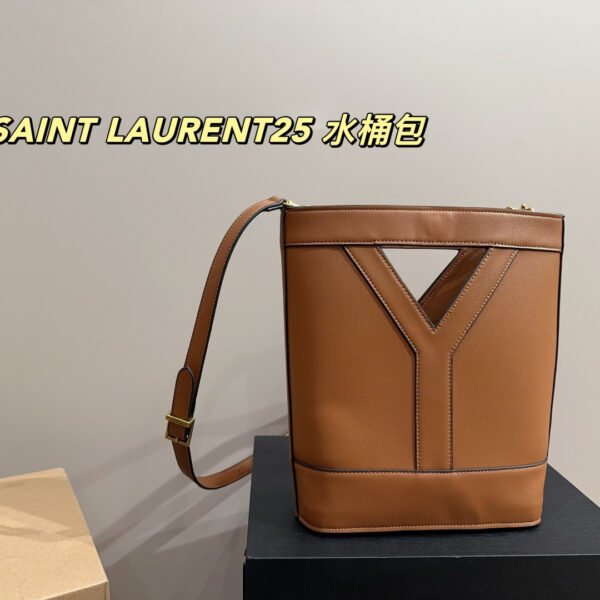 YSL Le 5 à 7 Hobo - Bag