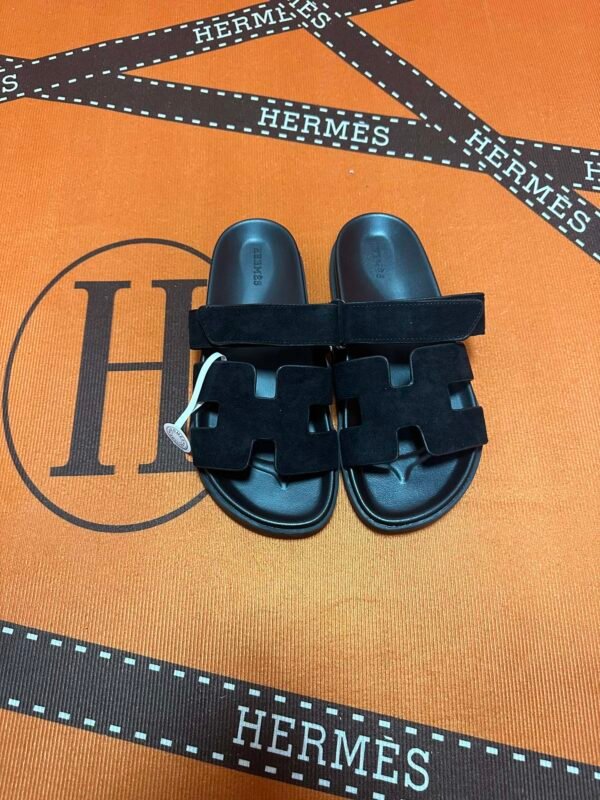 HM Oran Sandals – Claquettes