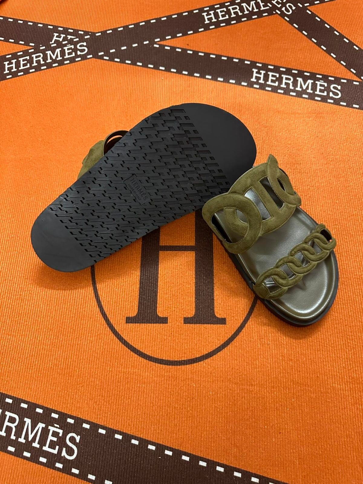 HM Chypre Green Suede – Sandals — 3
