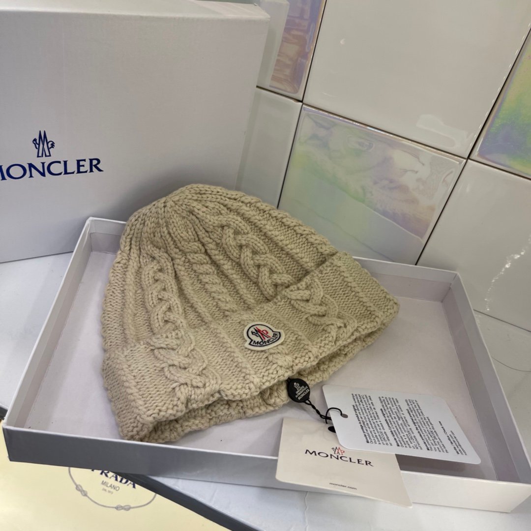 MCL Cable-Knit Beanie Black/Wool - Hat - Image 3