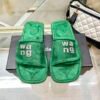 OW Logo Slides - Slides