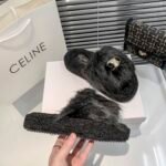 CEL Triomphe Fur Slides Black – Slide