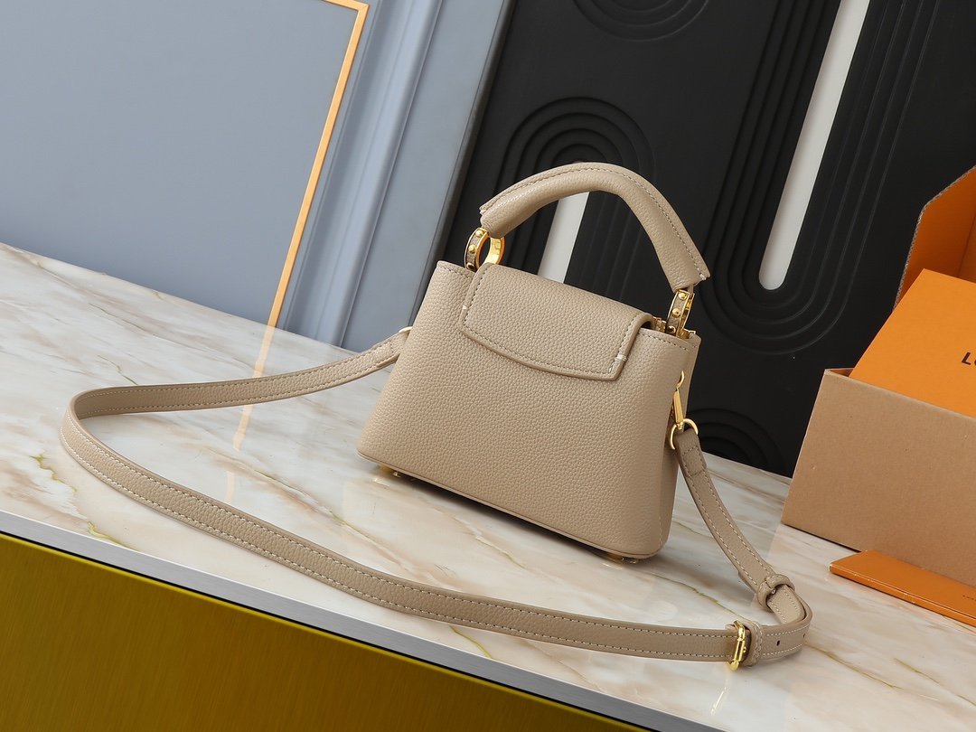 LV Capucines BB Beige Leather - Bag - Image 3
